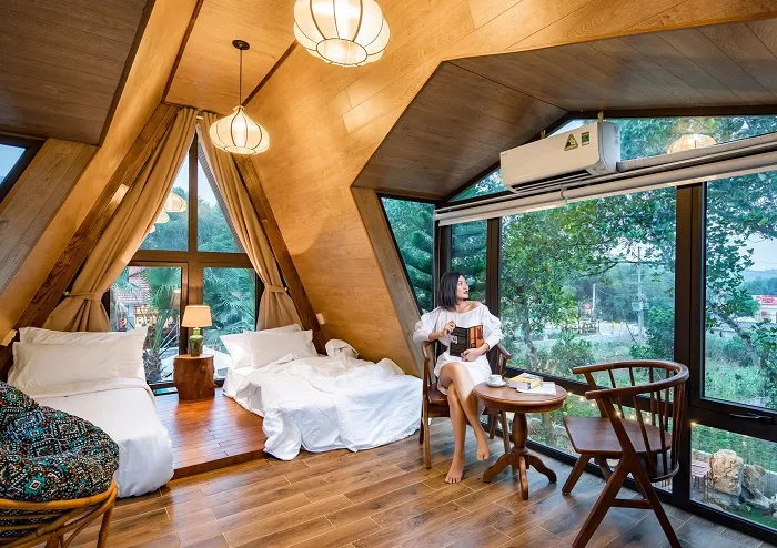 Room with unique glass design at Bai Dinh Garden Resort