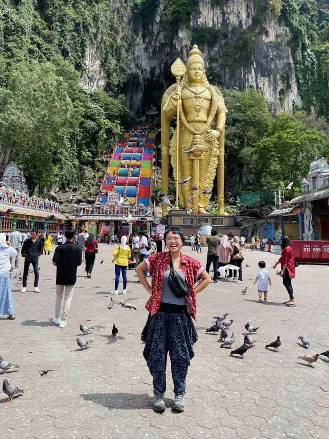 Ruộng bậc thang Sapa mùa lúa chín vàng rực rỡ, điểm đến du lịch bụi lý tưởng ở miền Bắc Việt Nam