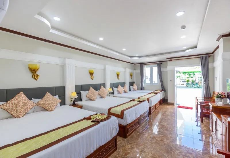 Sự thoải mái về diện tích của phòng Family Room mang lại cho nhóm nhiều người