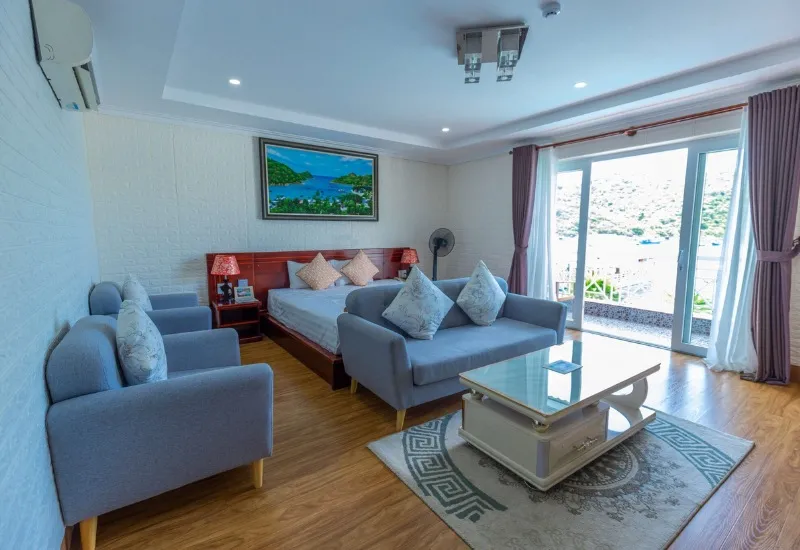Tầm nhìn ra vịnh biển đầy thu hút của căn phòng Vip Ocean View