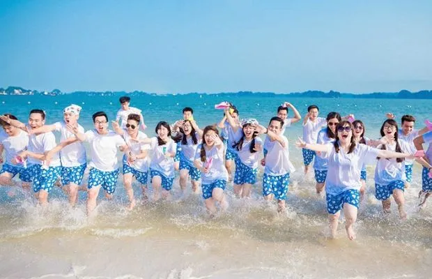 Vung Tau beach team building with exciting outdoor games on the sand.
