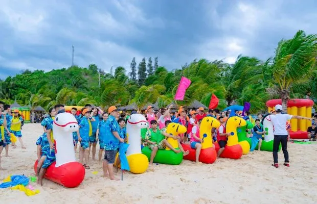 Team building at Ho Tram combined with luxury resort stay at high-class resorts.