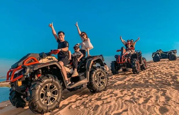 Team building on Mui Ne Sand Dunes with outdoor games and challenges on the sand.