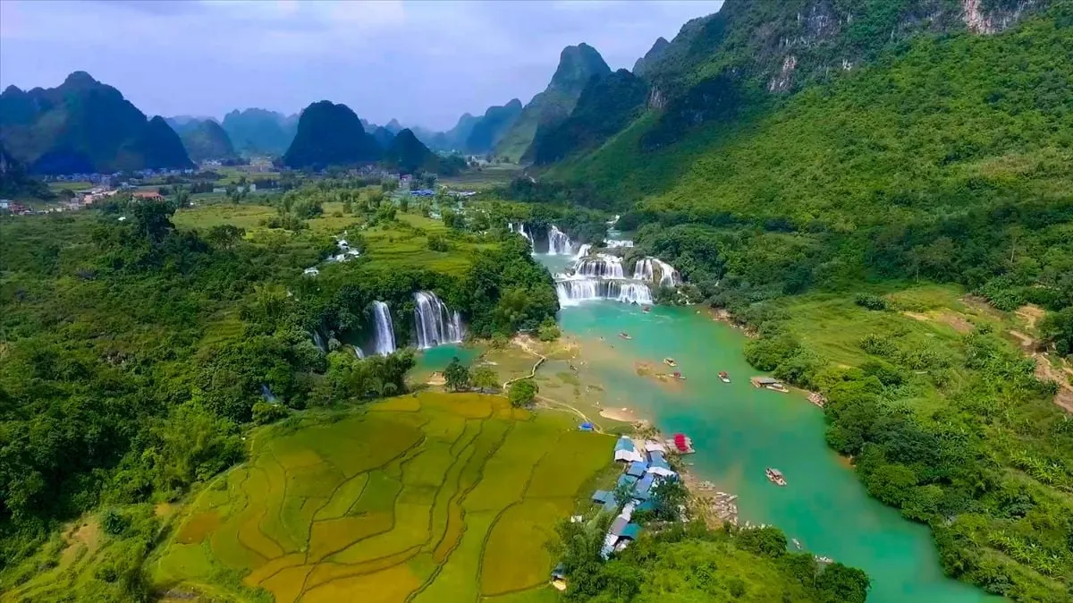 thac ban gioc 10 1525