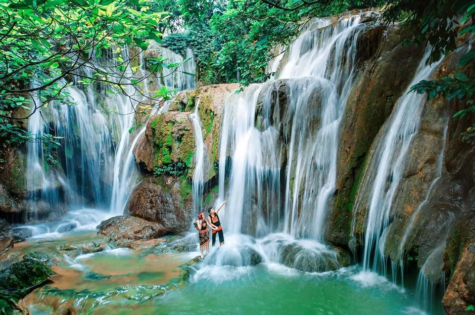 Dai Yem Waterfall cascading down rocks in Moc Chau