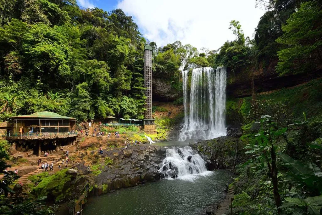 Dambri Waterfall majestic and picturesque