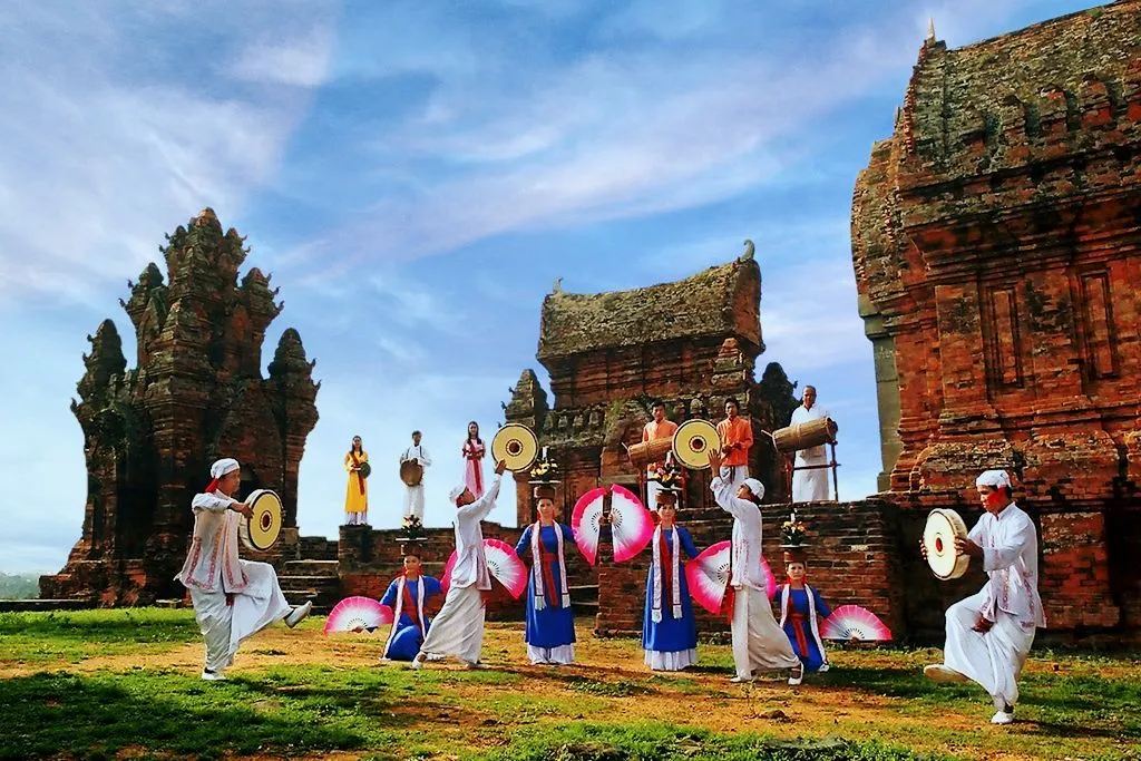 Through music and dance, we can once again affirm the cultural diversity of the Cham people