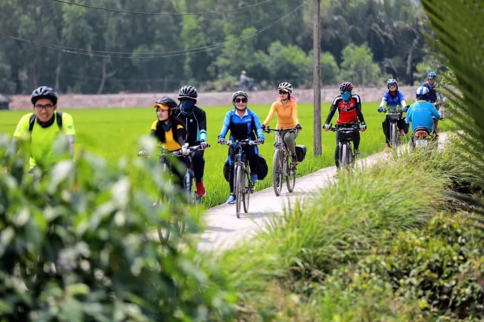 Tour du lịch đi những địa điểm ở miền Tây 4 ngày 3 đêm bằng xe đạp