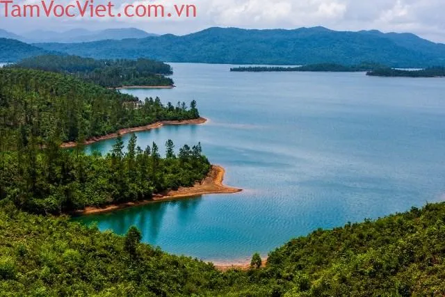 Tour khám phá mỏ nước khoáng thiên nhiên Phú Ninh