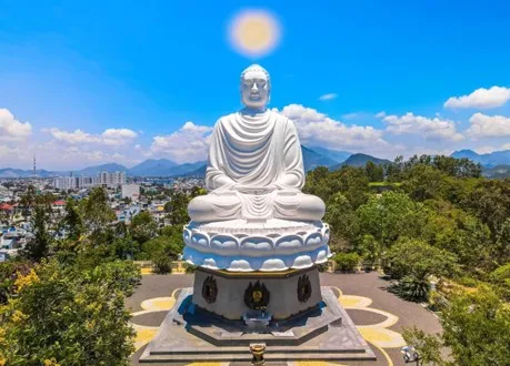 White Buddha statue at Long Son Pagoda Nha Trang