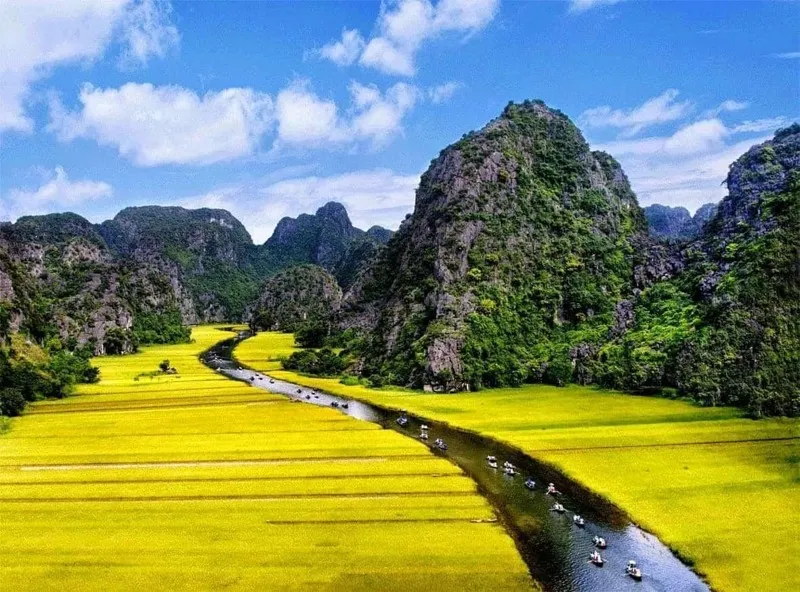 tùy thuộc vào lịch trình nhu cầu trải nghiệm mà chi phí du lịch tràng an ninh bình sẽ không giống nhau