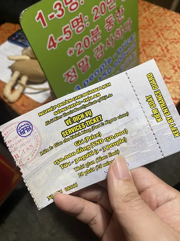 Boat ticket for lantern releasing for 2 to 3 guests