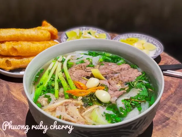 Video hướng dẫn nấu phở bò Hà Nội đơn giản tại nhà