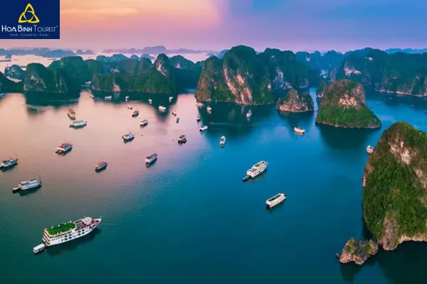 Vịnh biển xinh đẹp, nổi tiếng của tỉnh Quảng Ninh