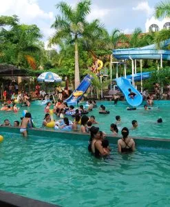 Water park fun at Nui Coc Lake